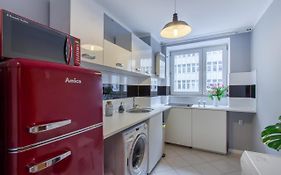 Clicktheflat Zurawia Street Apart Rooms